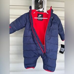 NWT Nike Baby Puffer 1-Piece Snowsuit Navy and Red Bunting Fleece Lined Size 3M